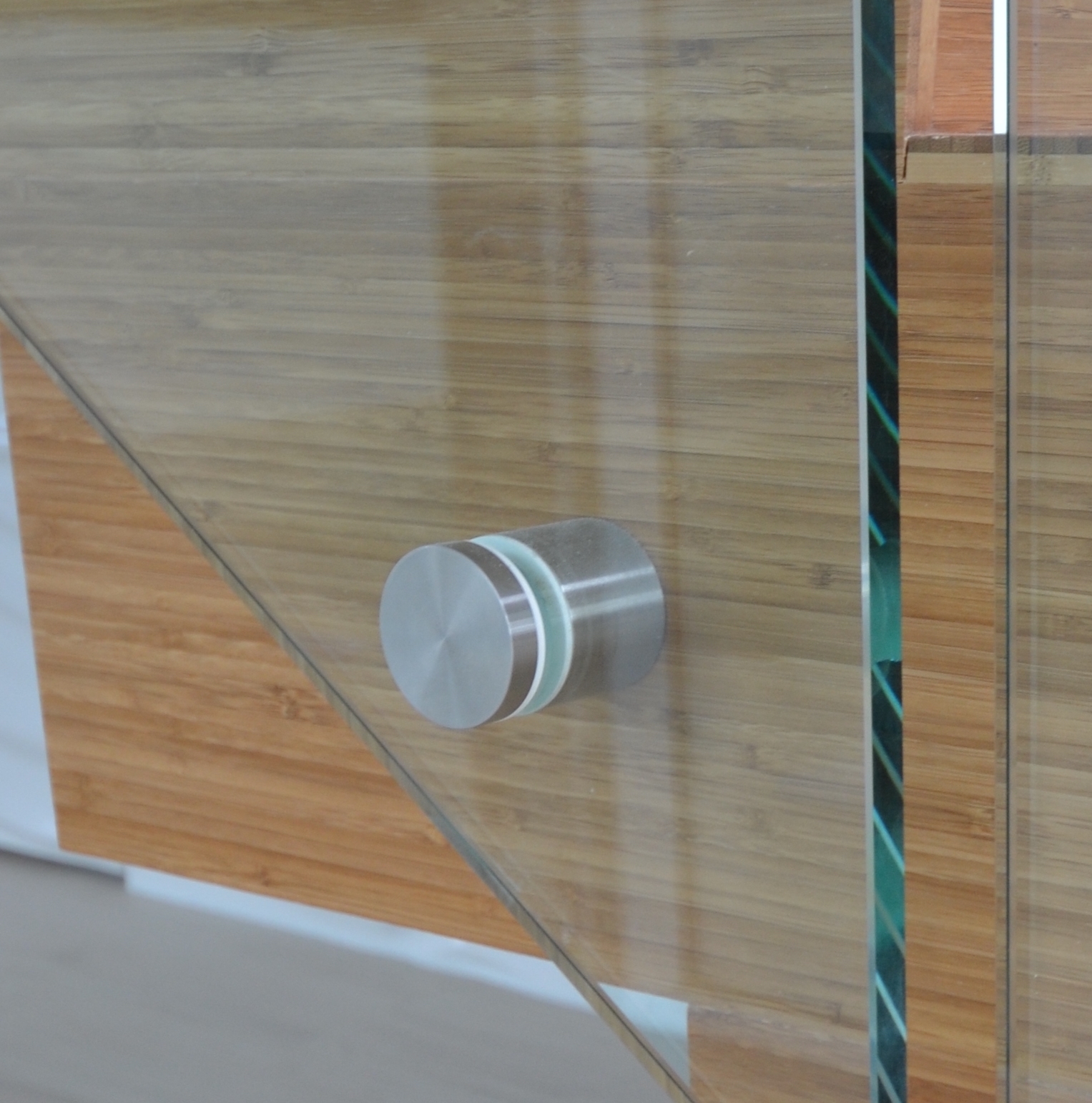 Picture of 10-Escalier panneaux de verre