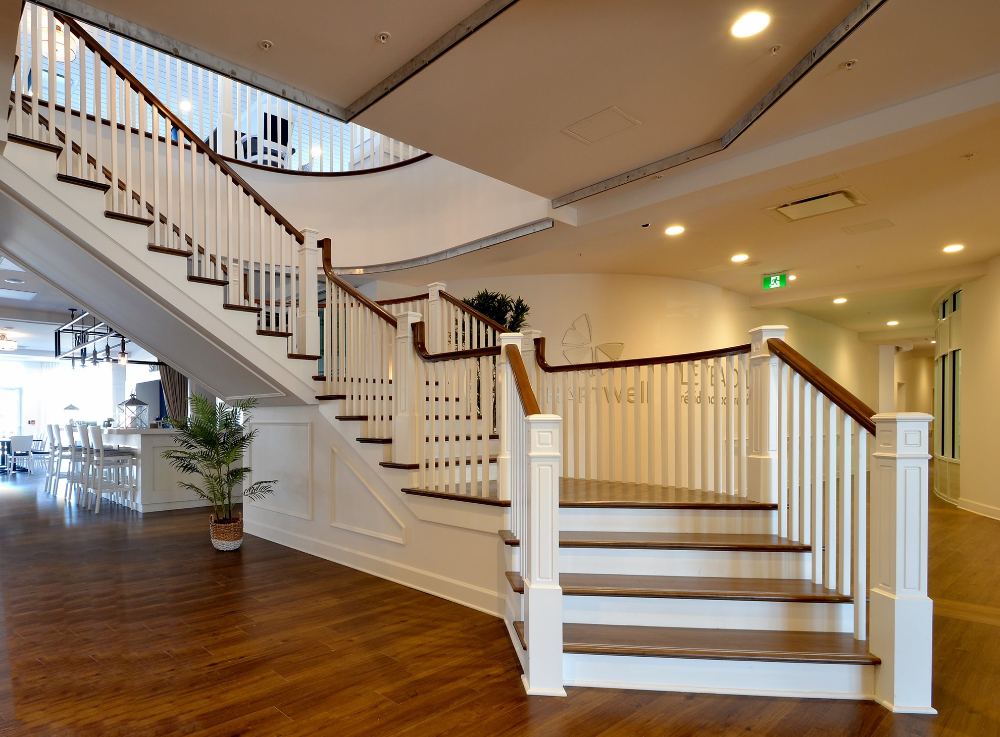 Escalier barreaux de bois