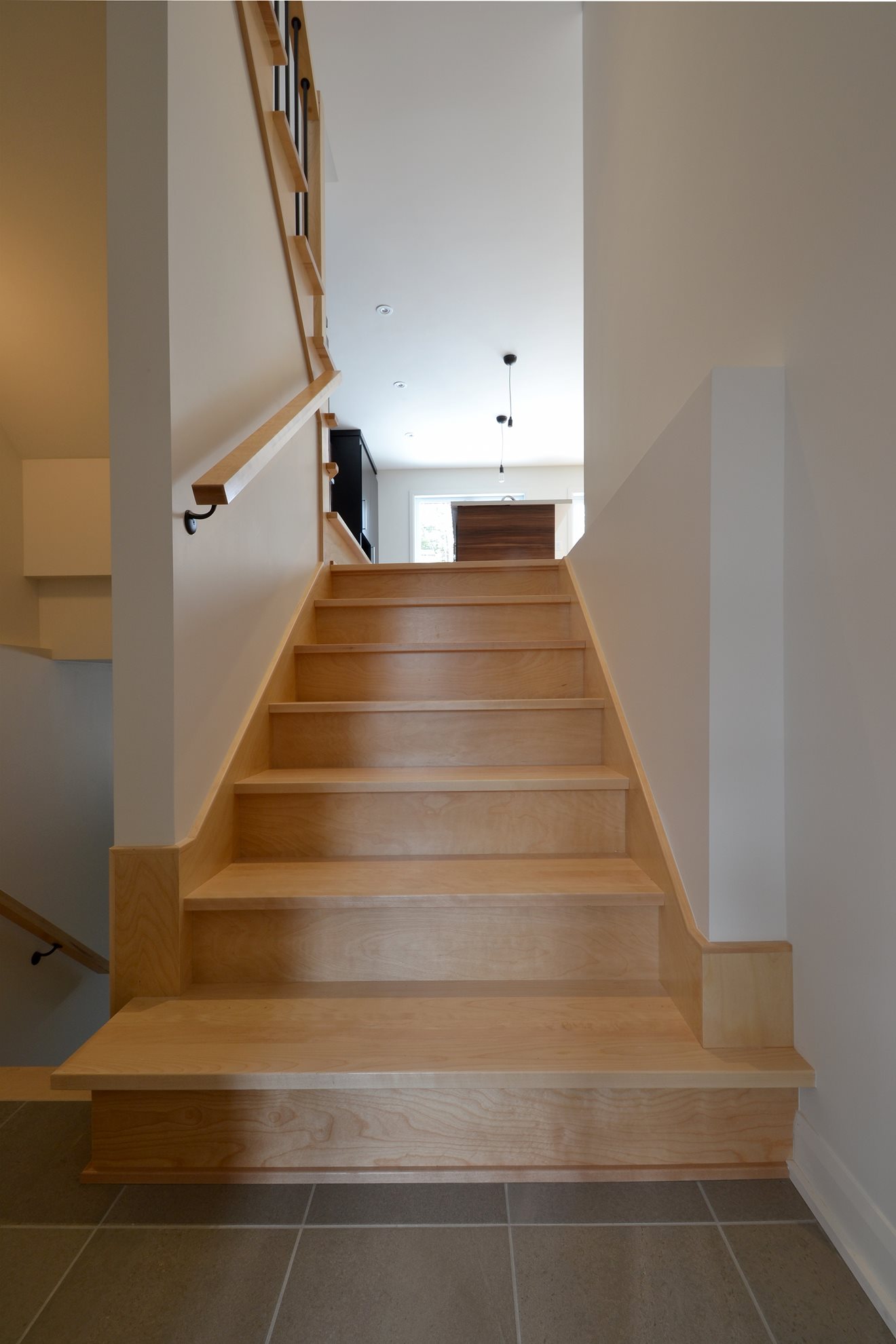 Escalier barreaux de bois